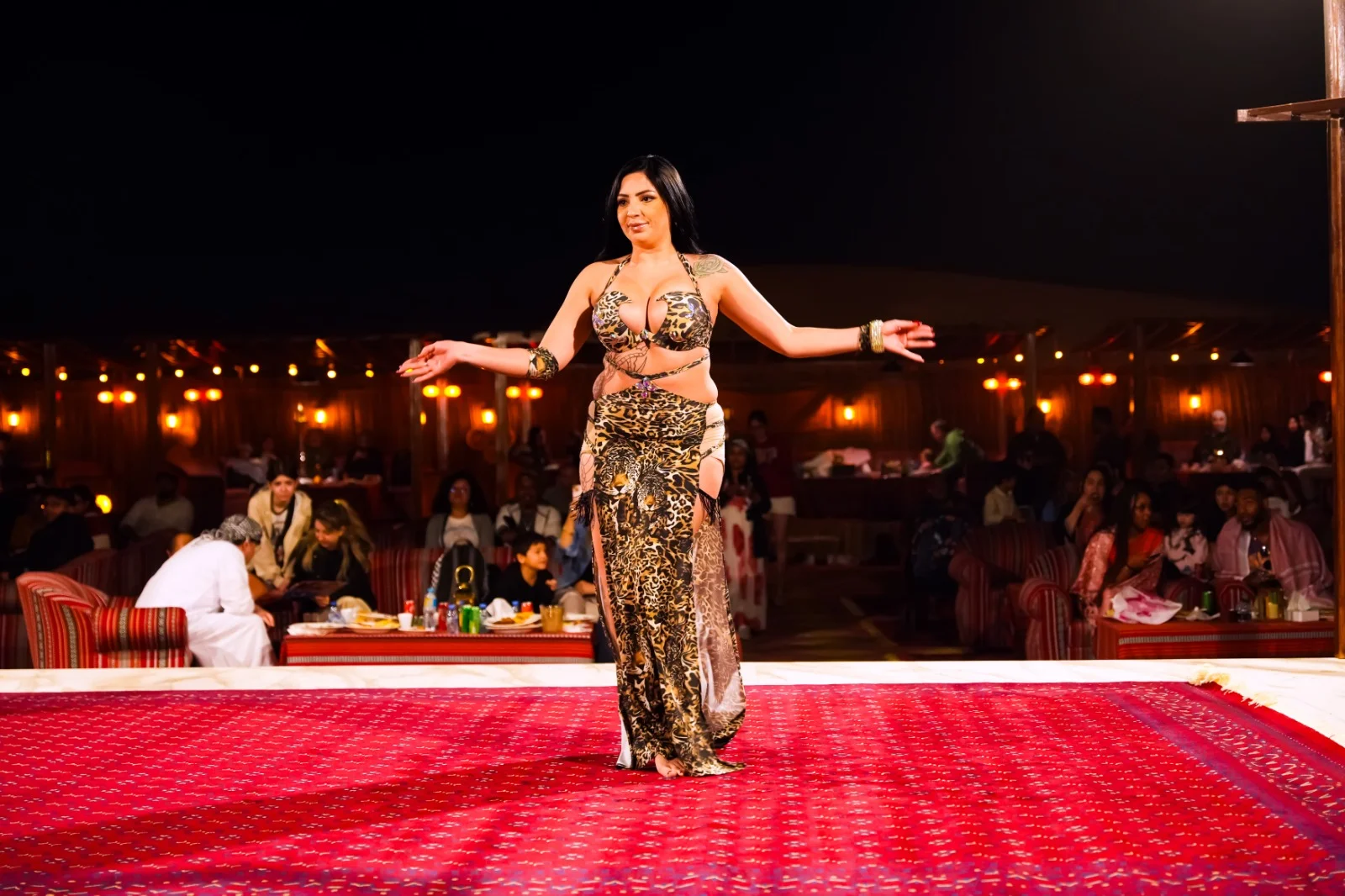 VIP Evening Red Dunes Desert Safari With BBQ / VEG Dinner + Quad Bike - Image 3